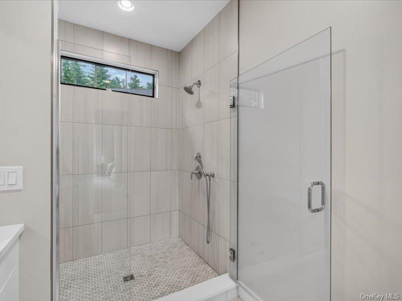 31 Oak Riidge Boulevard Property Photo 29