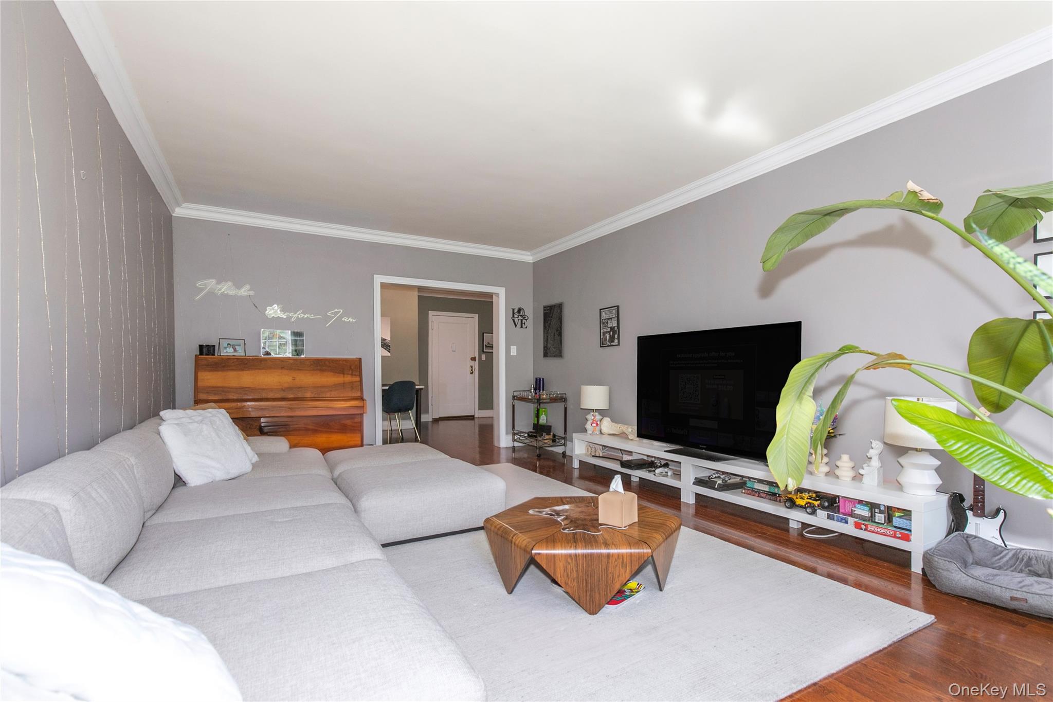 90 Knightsbridge Road 4j Property Photo 5