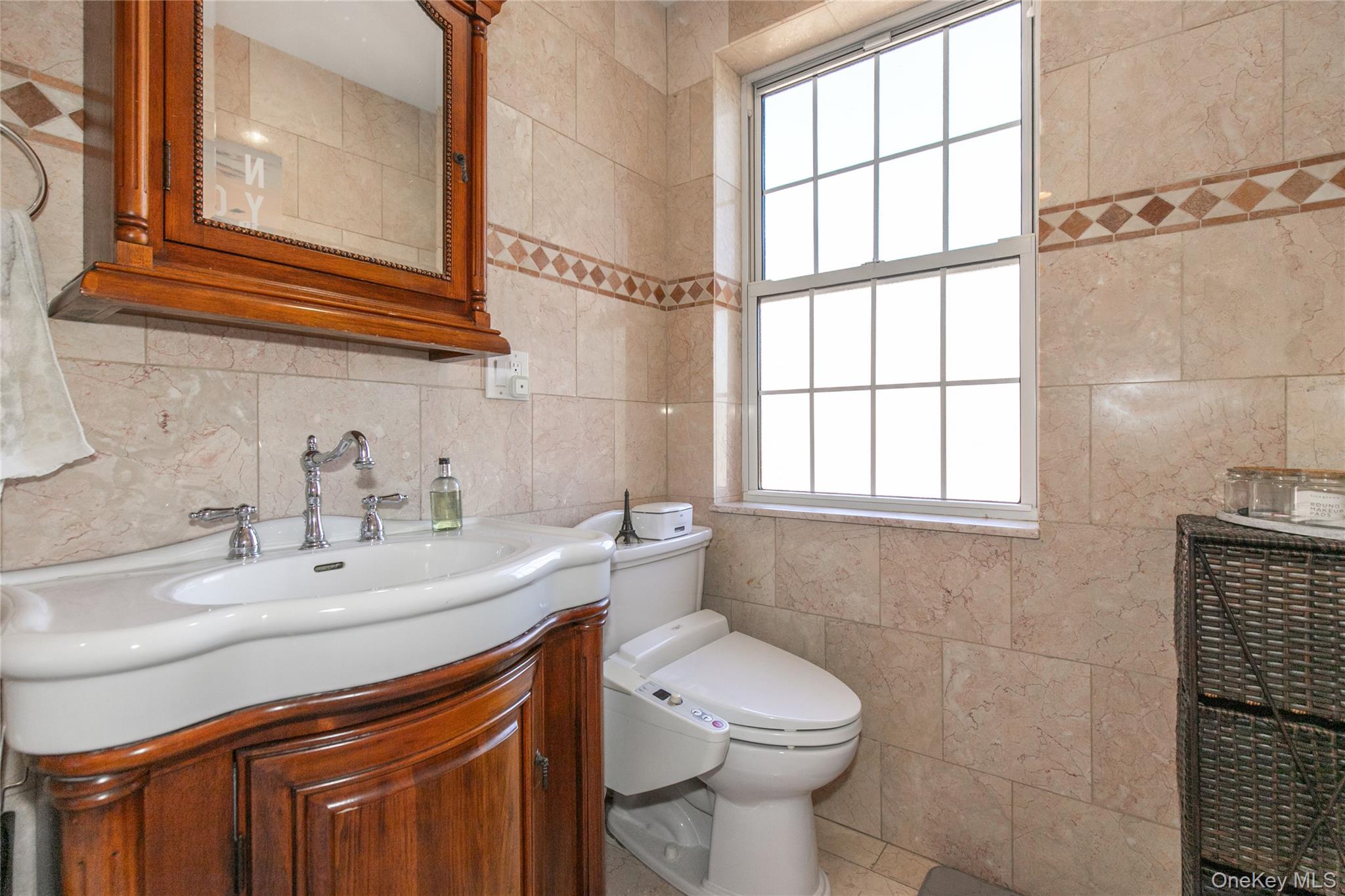 90 Knightsbridge Road 4j Property Photo 11