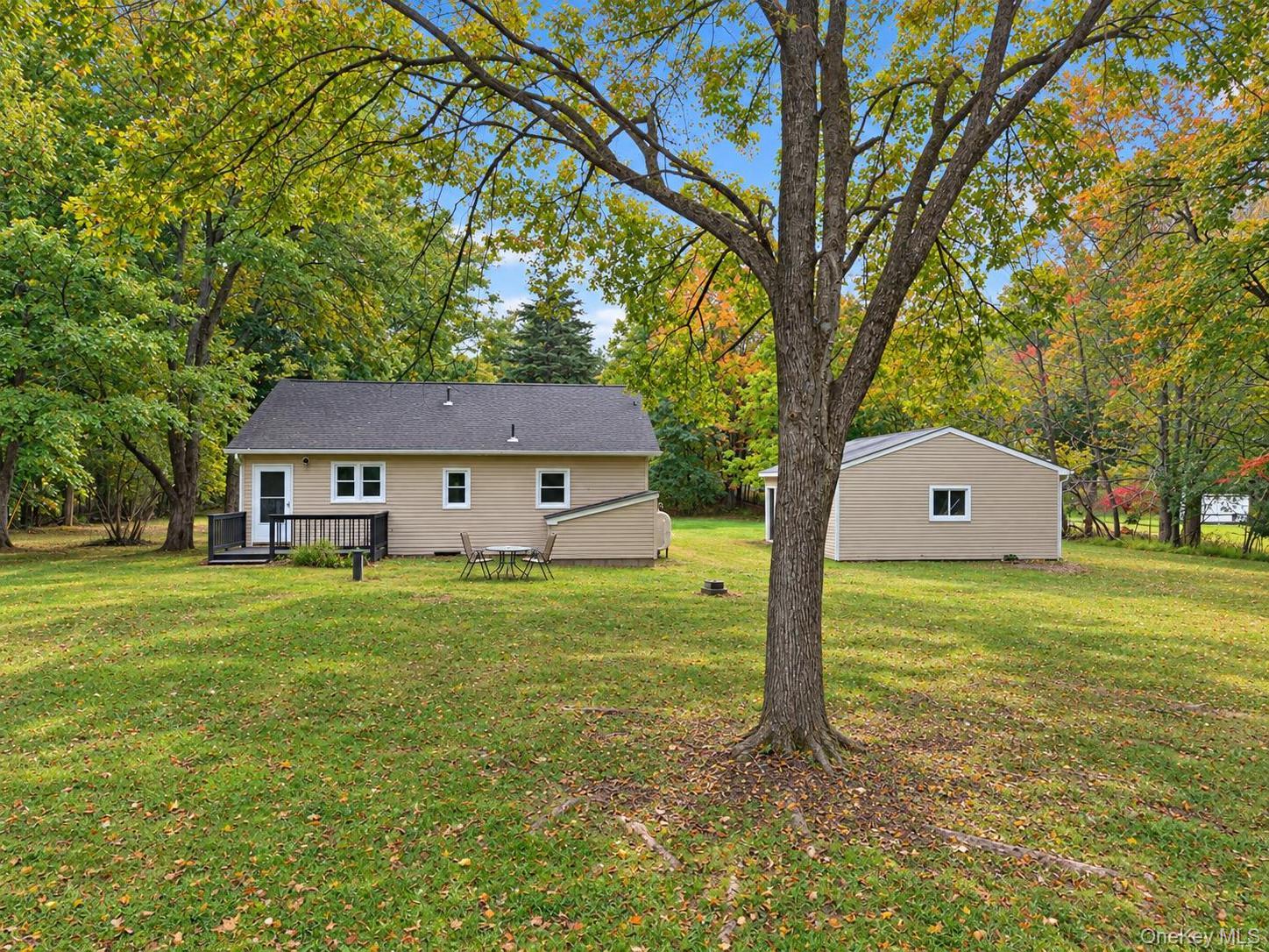 59 Greencrest Road Property Photo 2