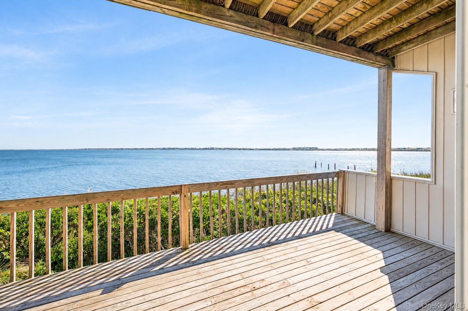 13 Waters Edge Property Photo 1
