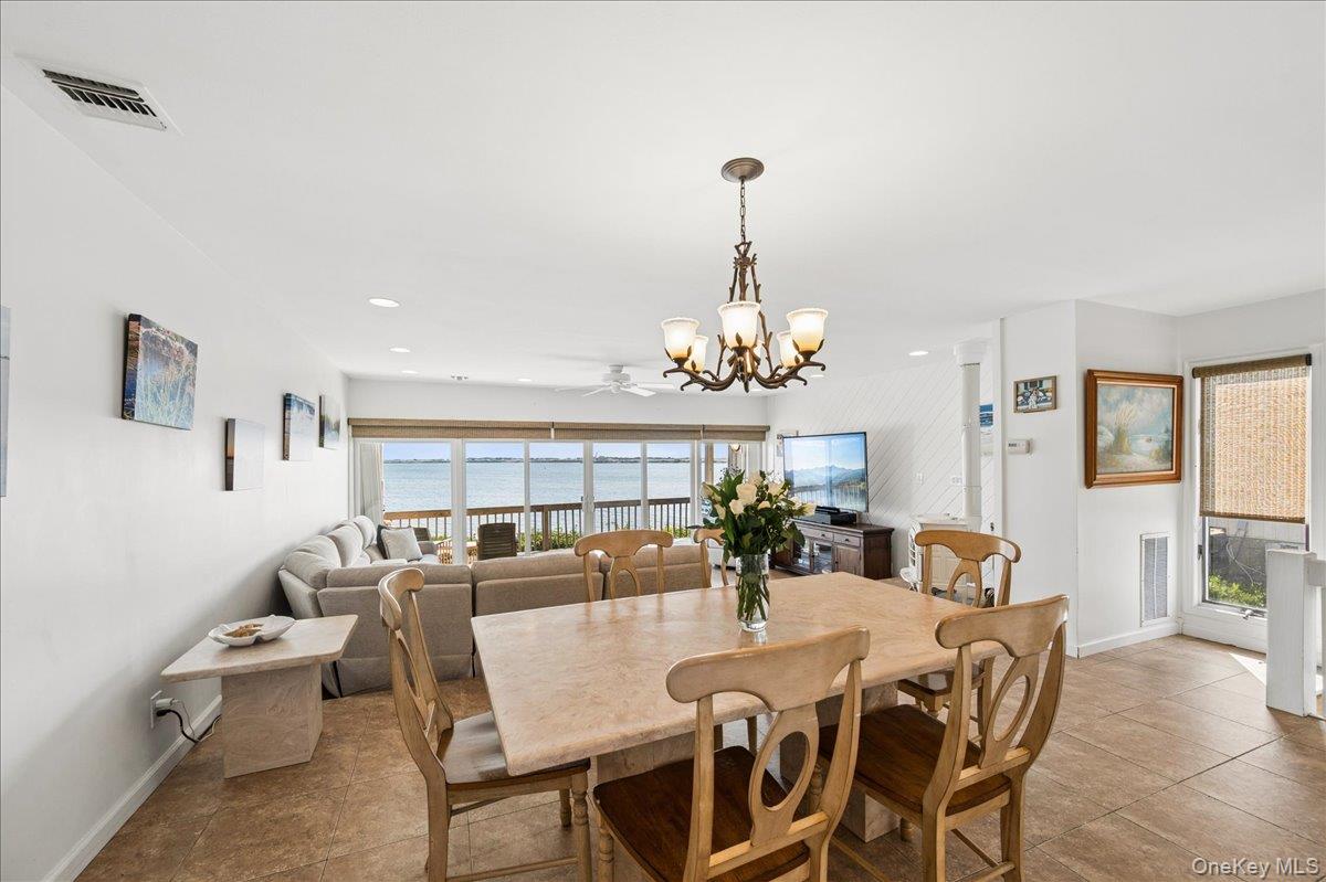 13 Waters Edge Property Photo 10