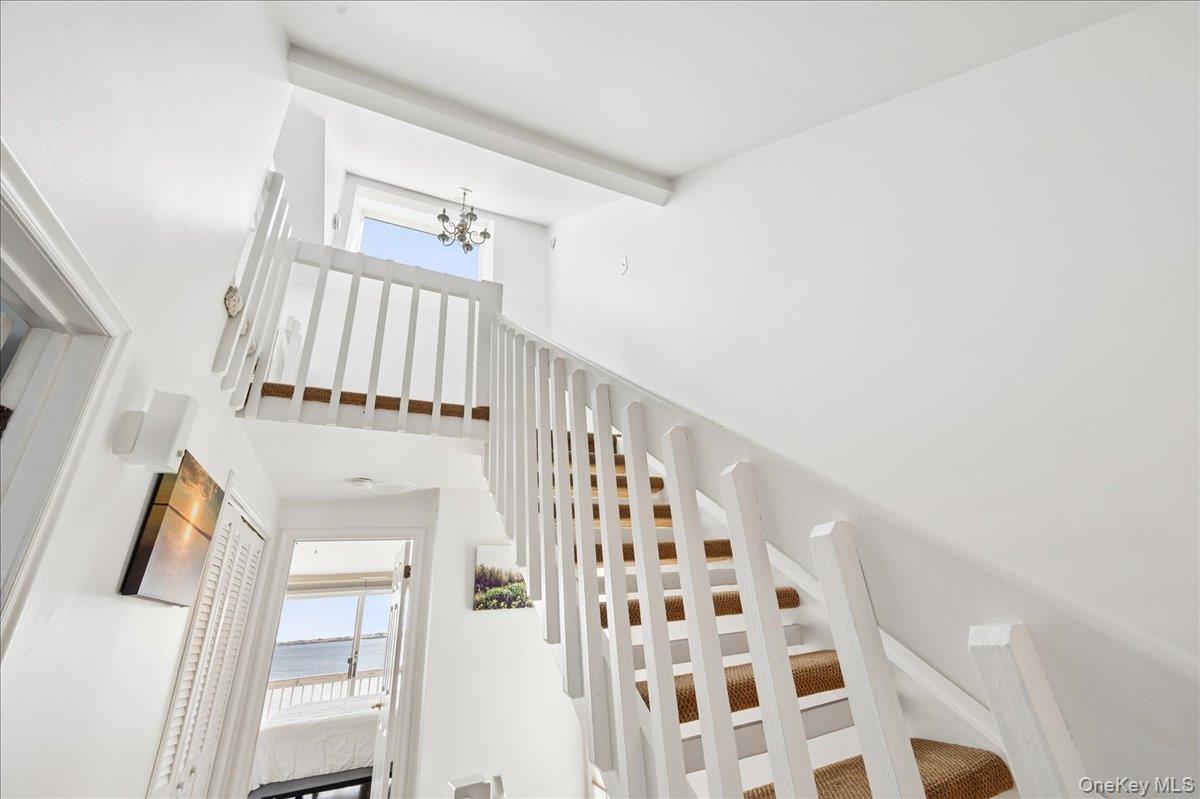 13 Waters Edge Property Photo 25