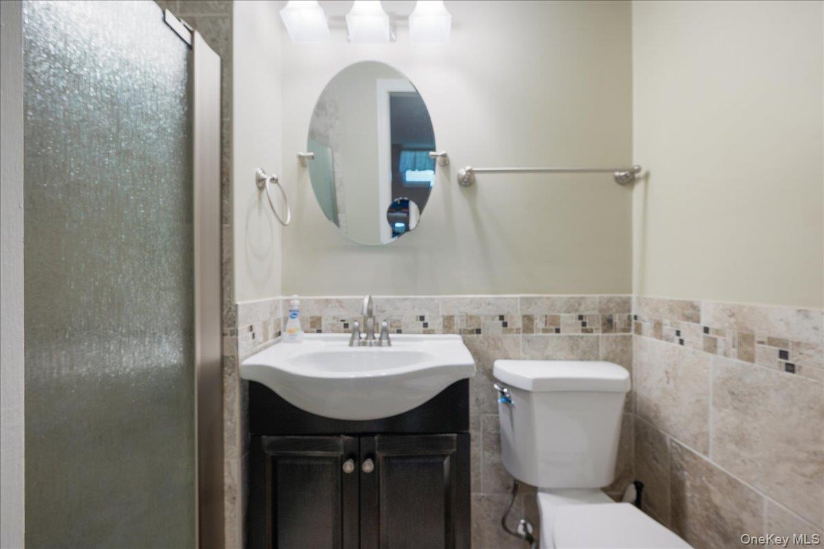 13 Waters Edge Property Photo 29