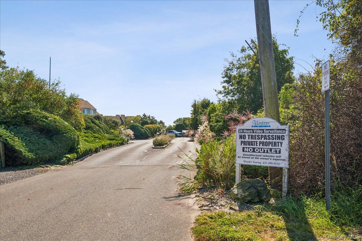 13 Waters Edge Property Photo 32