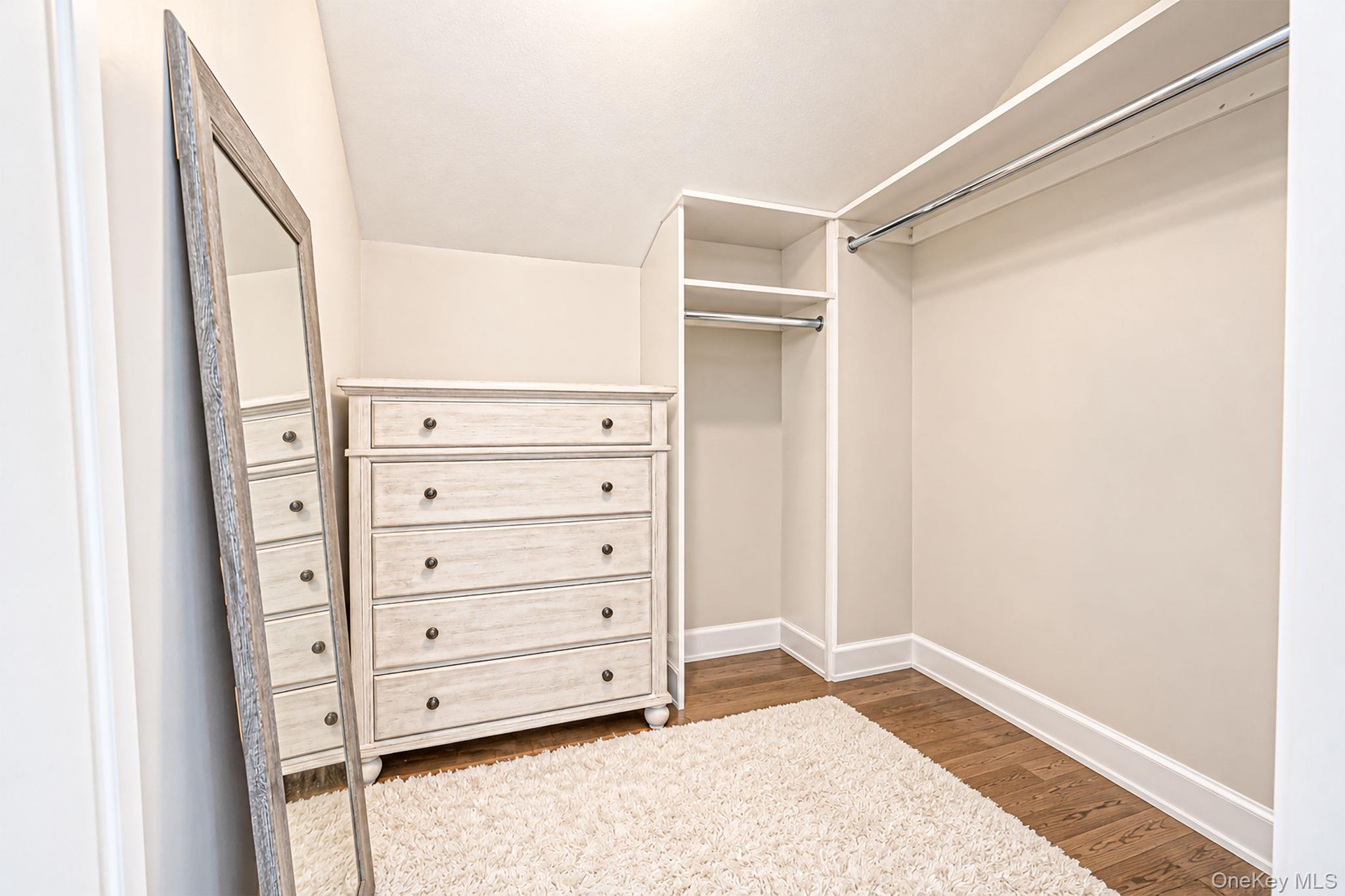 76 Corbin Avenue Property Photo 15