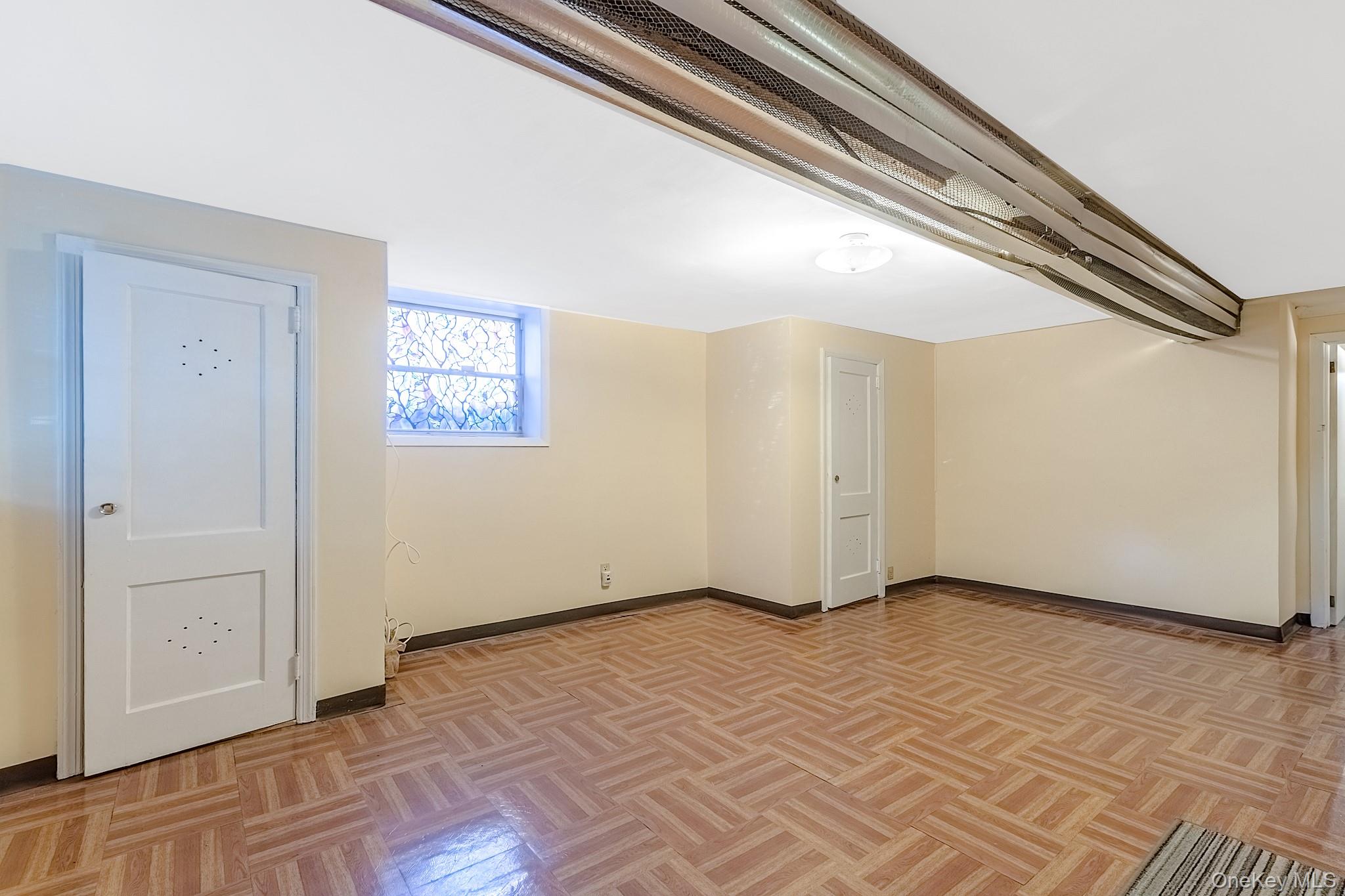 1886 Gerritsen Avenue Property Photo 18