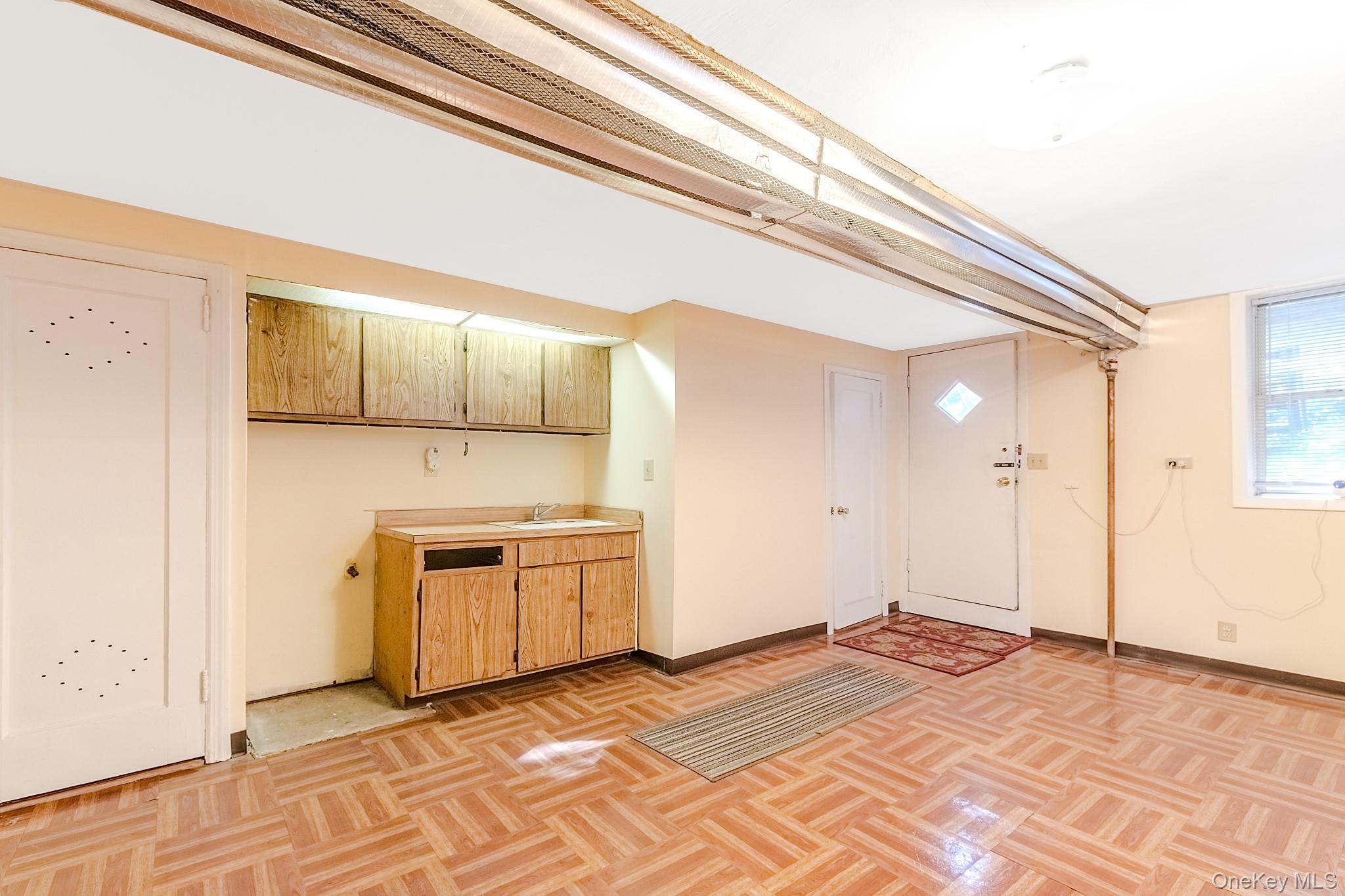 1886 Gerritsen Avenue Property Photo 19