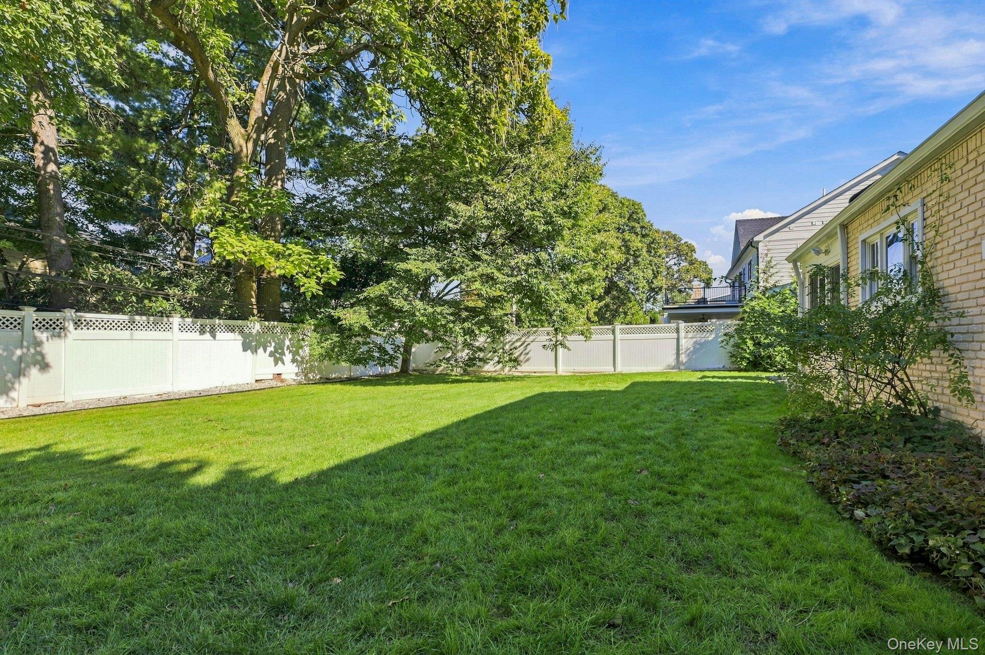 23 Allen Road Property Photo 25