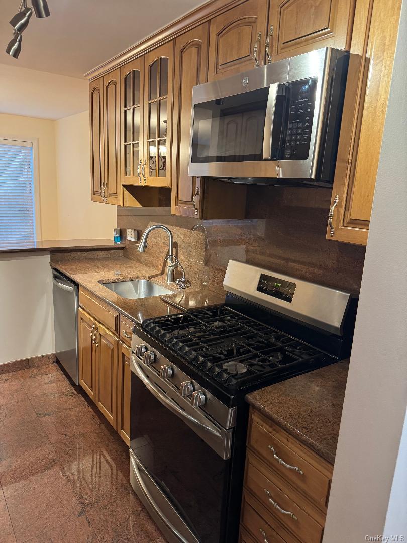 151-15 84th Street 3d Property Photo 7