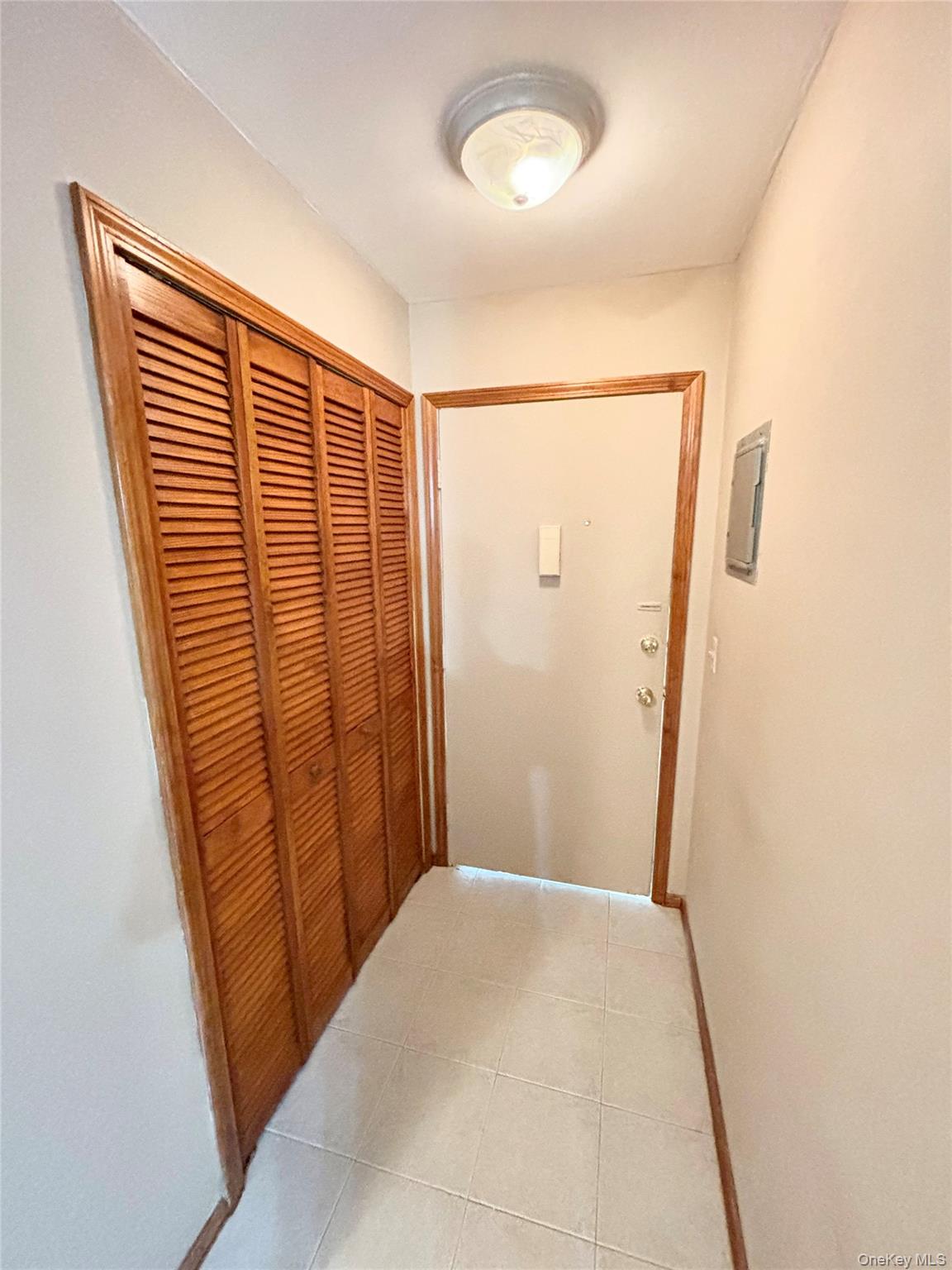 1001 Cherry Hill Drive 1001 Property Photo 3