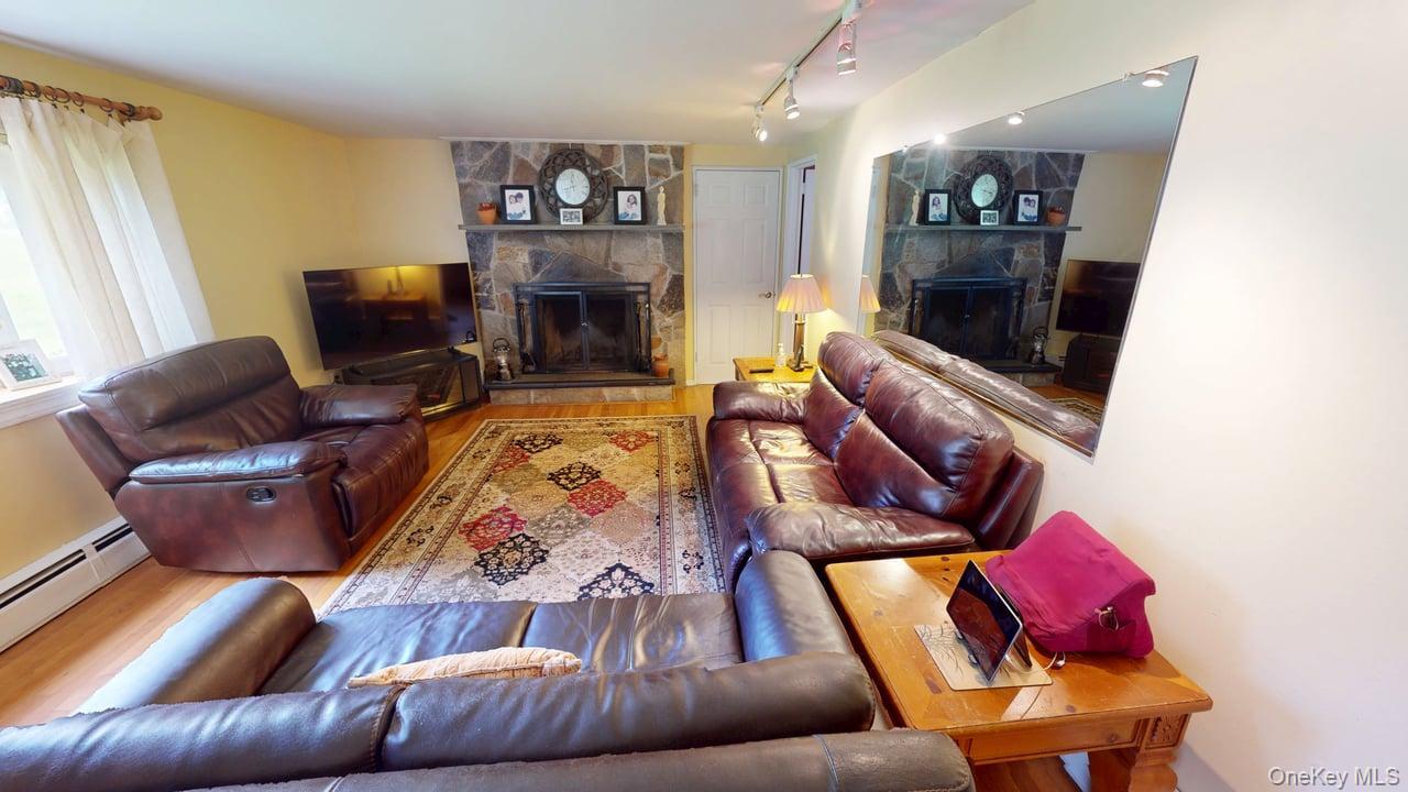 3482 Alta Street Property Photo 5