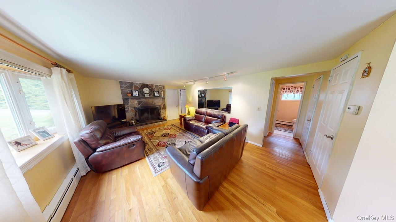 3482 Alta Street Property Photo 6
