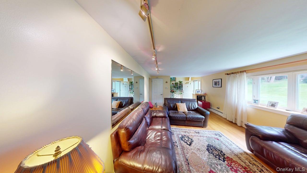 3482 Alta Street Property Photo 7