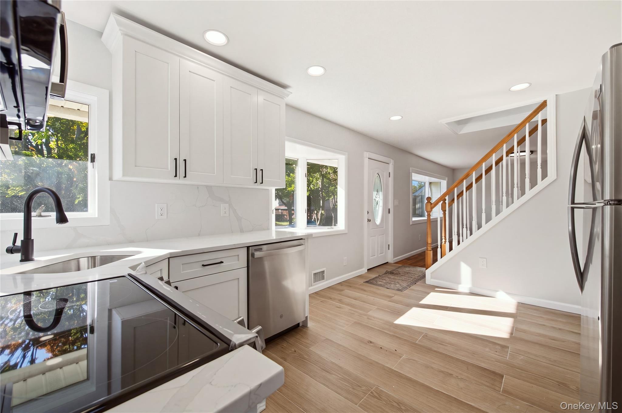 4 Elmont Lane Property Photo 10