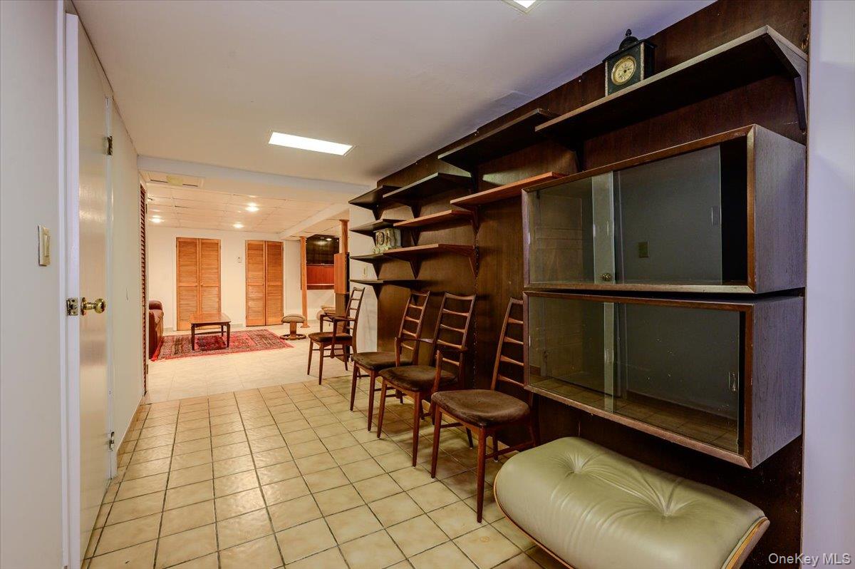 3855 Douglaston Parkway Property Photo 21