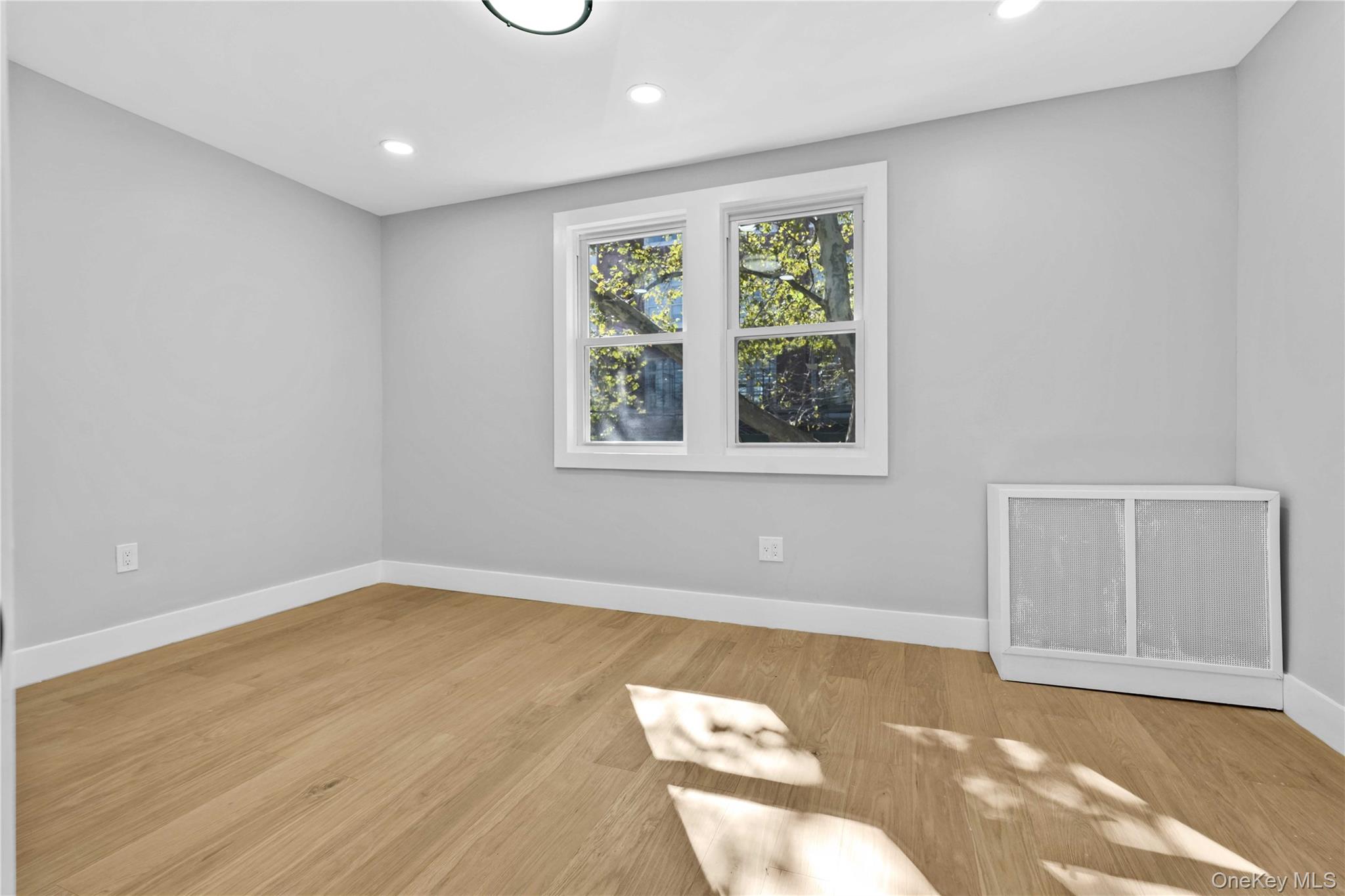109-33 Union Hall Street Property Photo 25