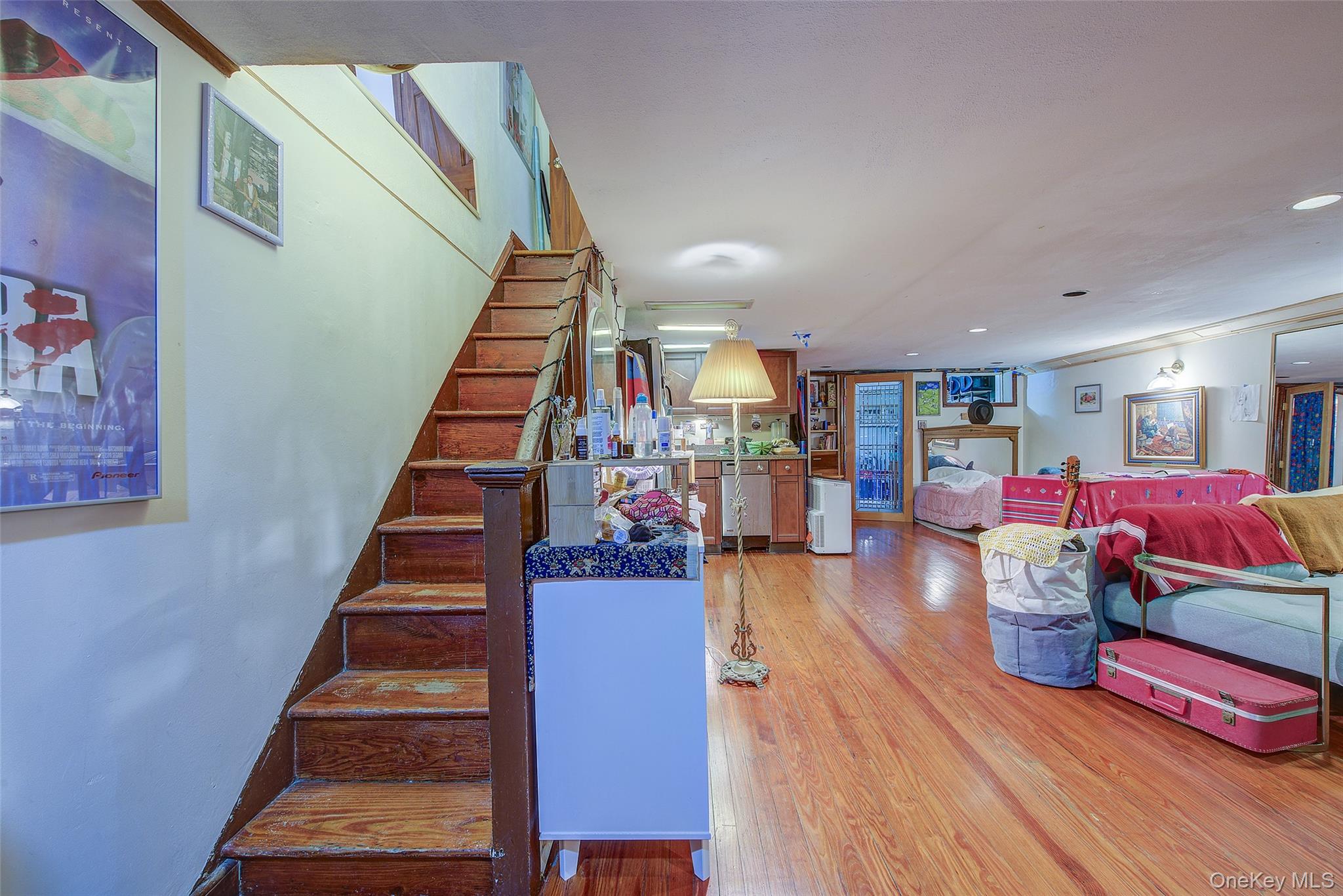 64-66 84th Place Property Photo 27