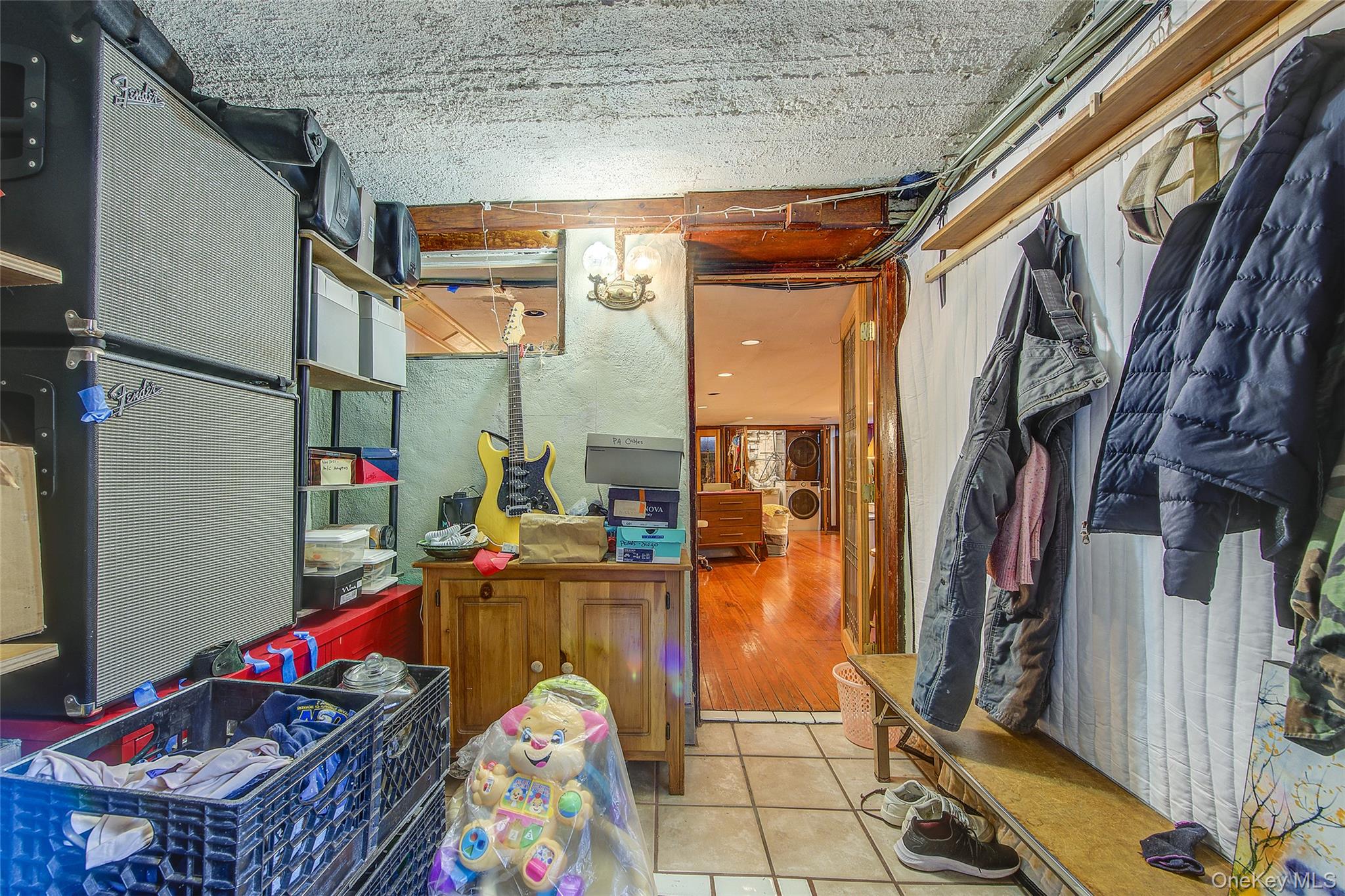 64-66 84th Place Property Photo 33