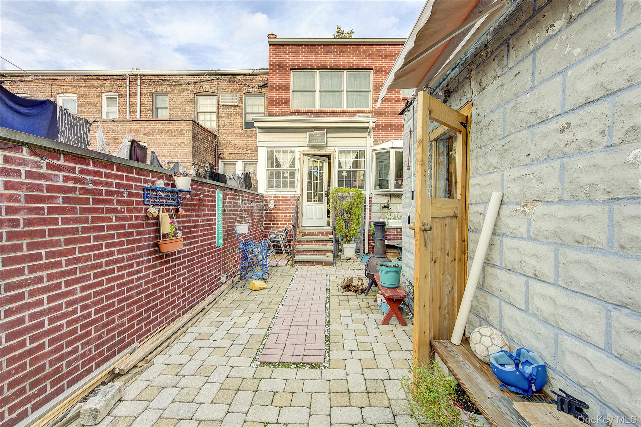 64-66 84th Place Property Photo 36