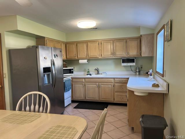 226 Estelle Avenue Property Photo 4