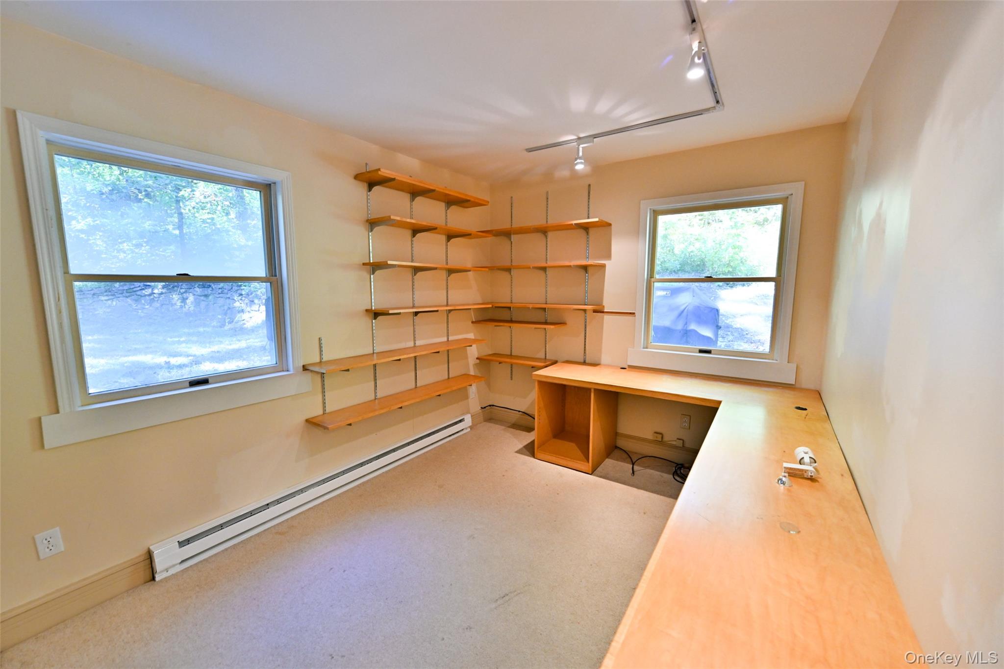 12 Tower Hill Road Property Photo 16