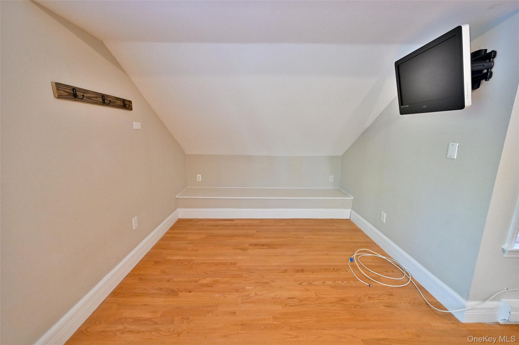 12 Tower Hill Road Property Photo 28