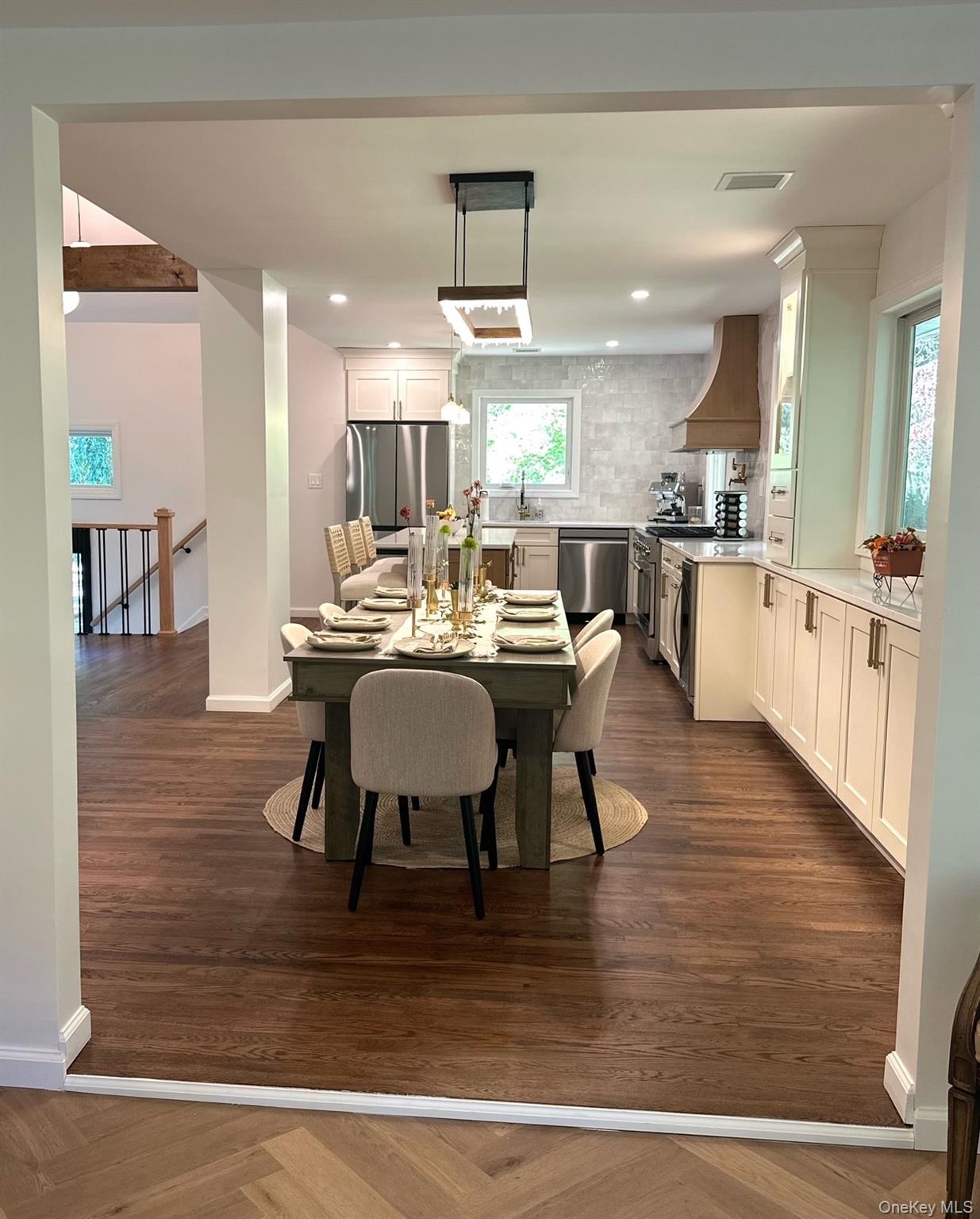 10 Moonedge Road Property Photo 19