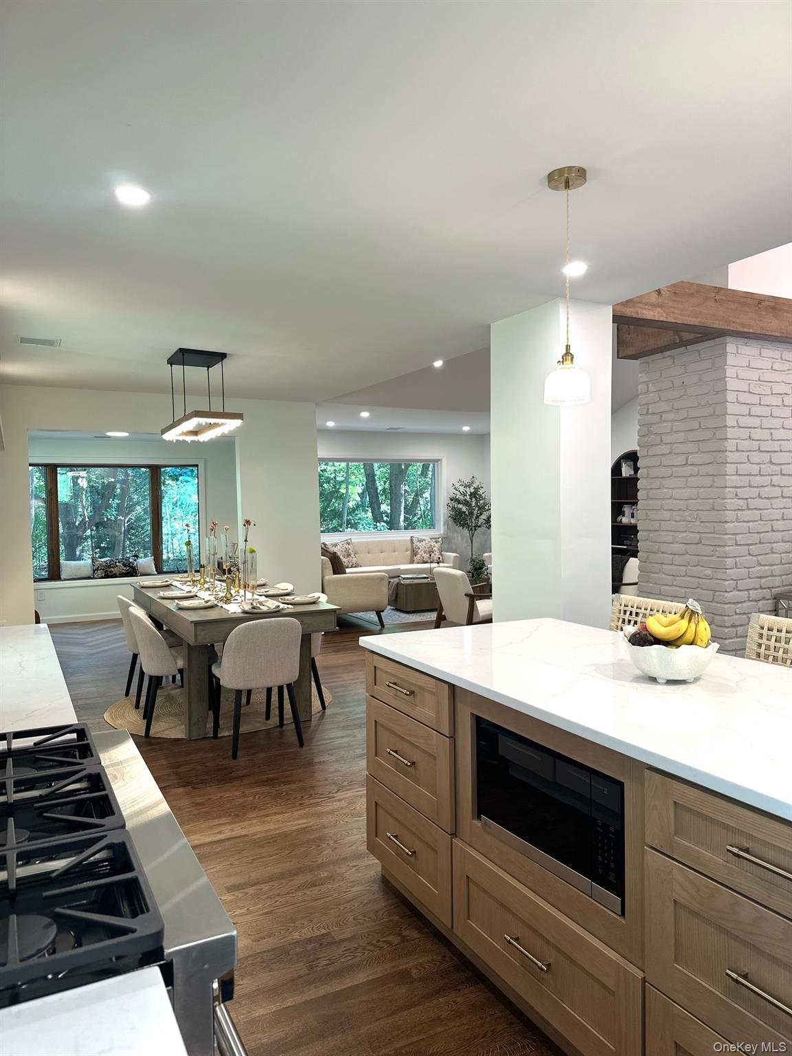 10 Moonedge Road Property Photo 20
