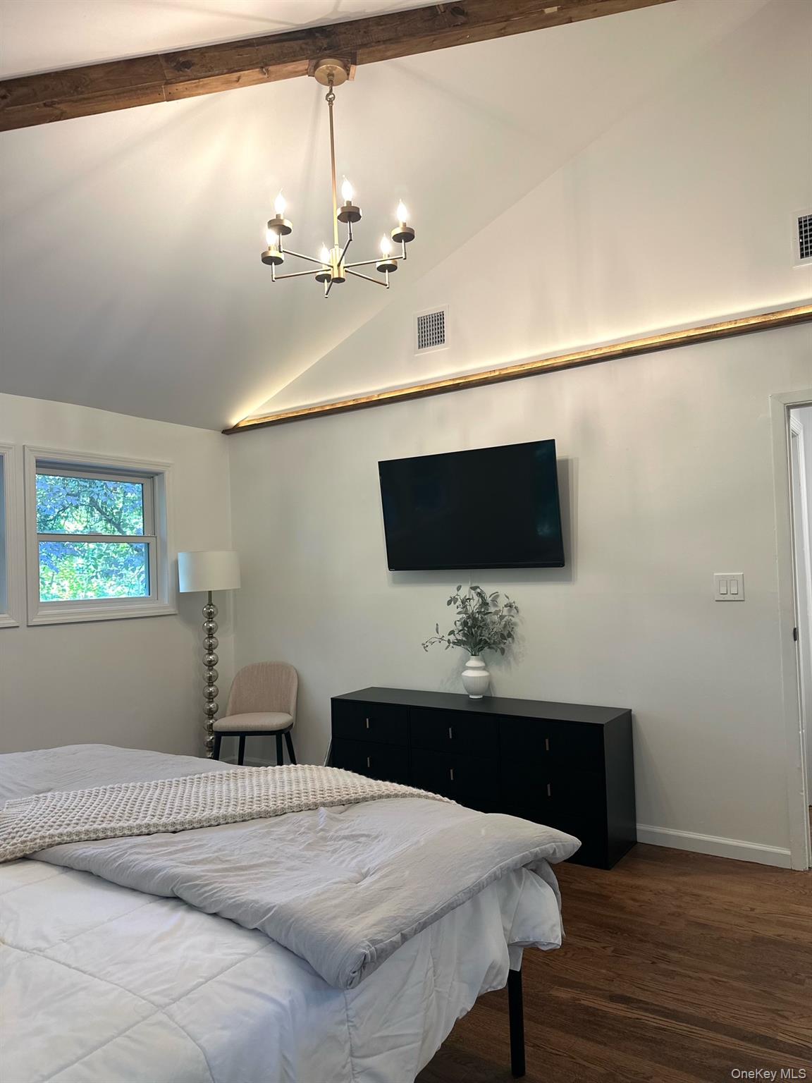 10 Moonedge Road Property Photo 26