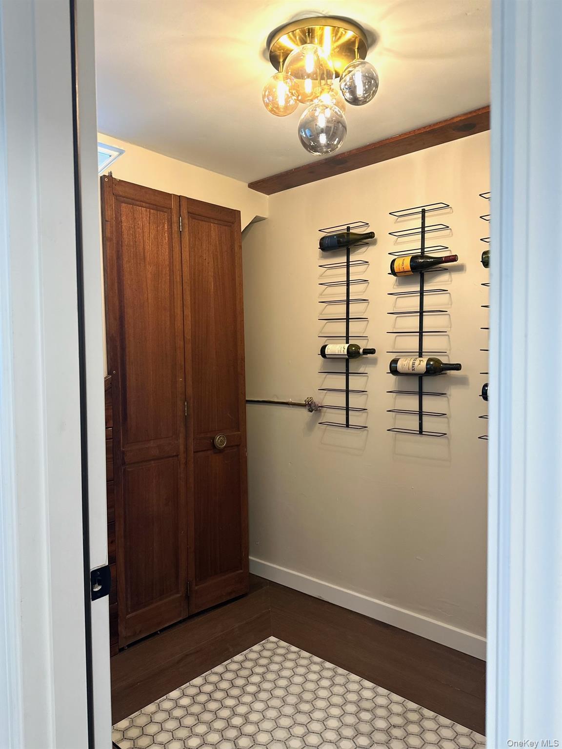 10 Moonedge Road Property Photo 32