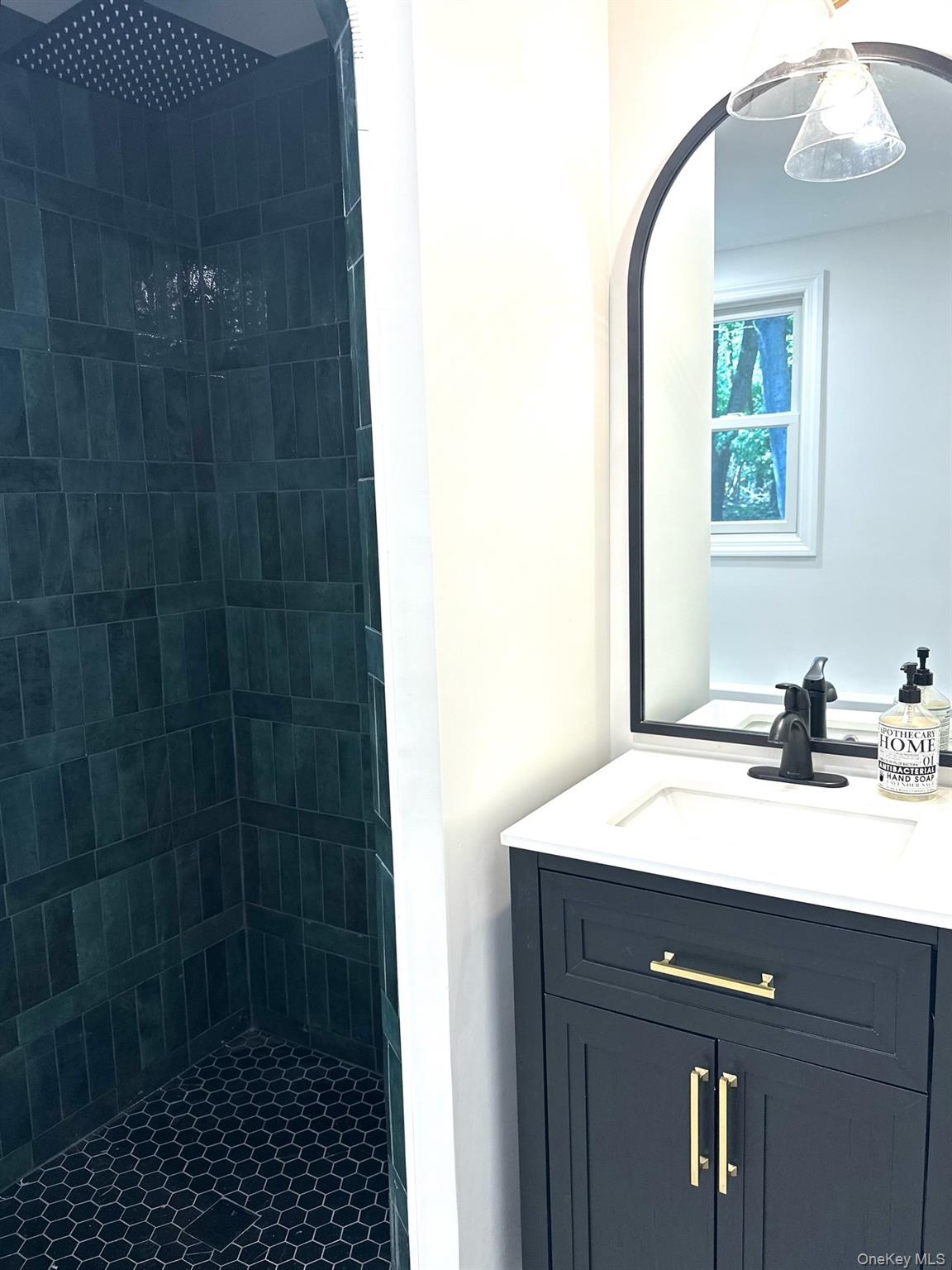 10 Moonedge Road Property Photo 37