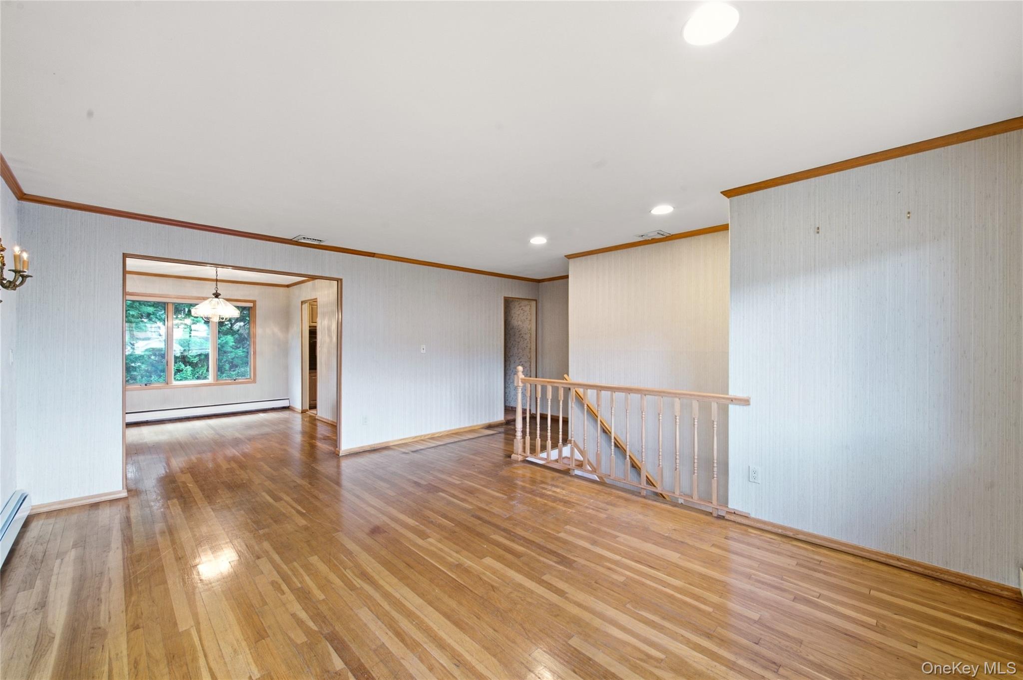 2554 Linden Lane Property Photo 14
