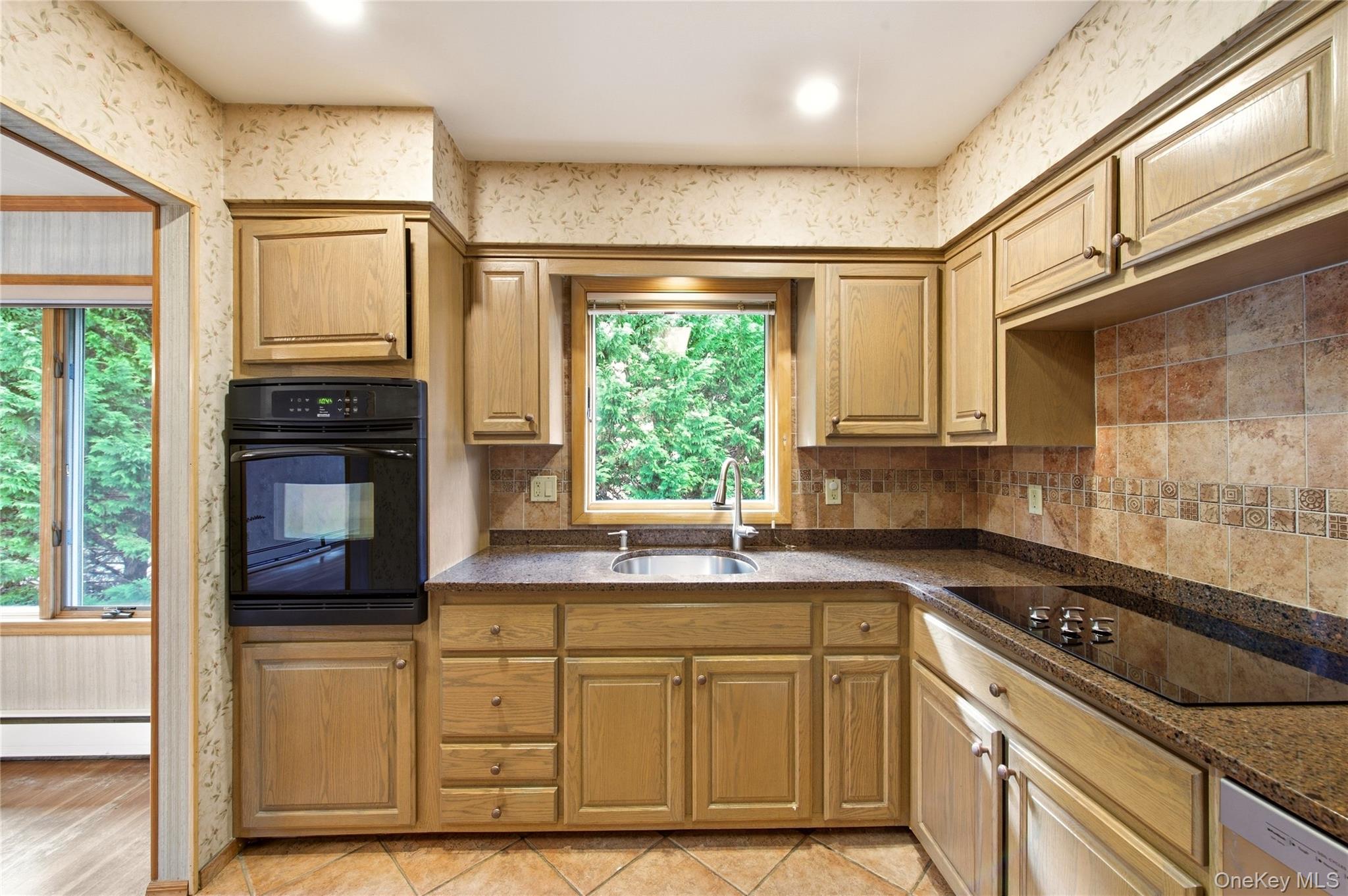 2554 Linden Lane Property Photo 19