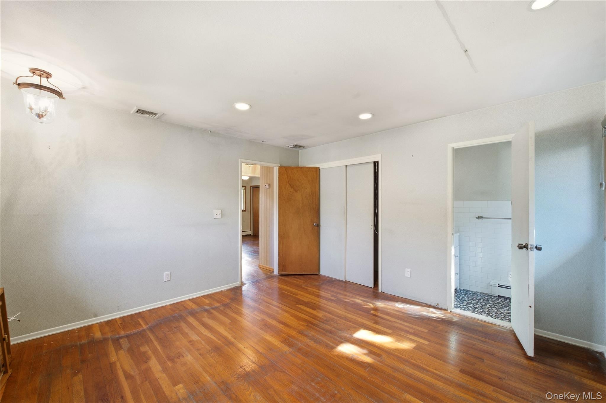 2554 Linden Lane Property Photo 25