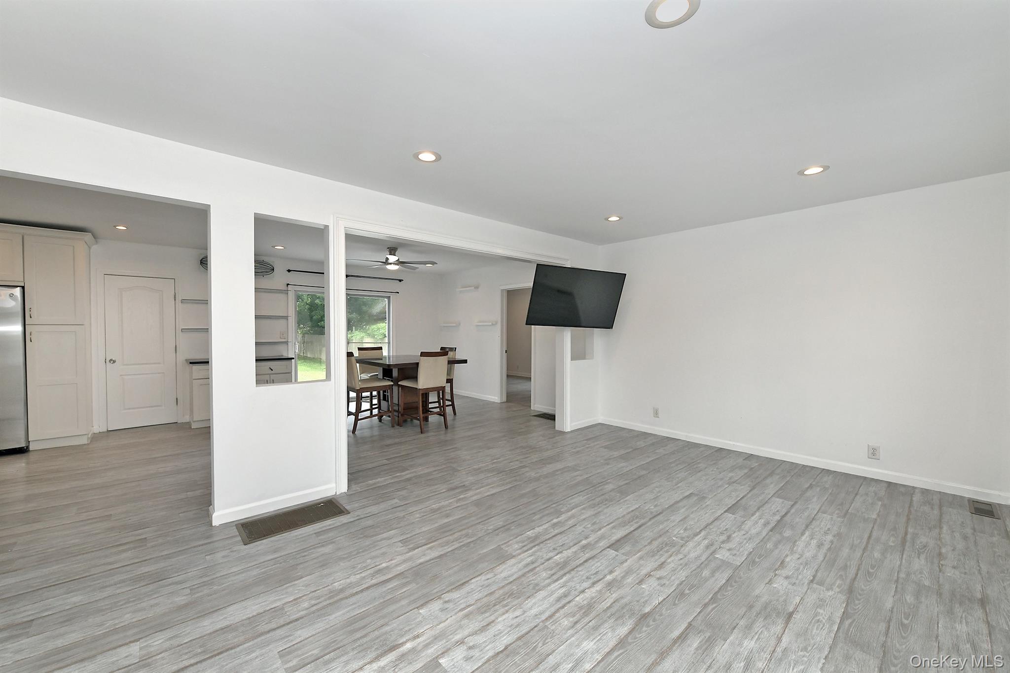 167 Rider Avenue Property Photo 4