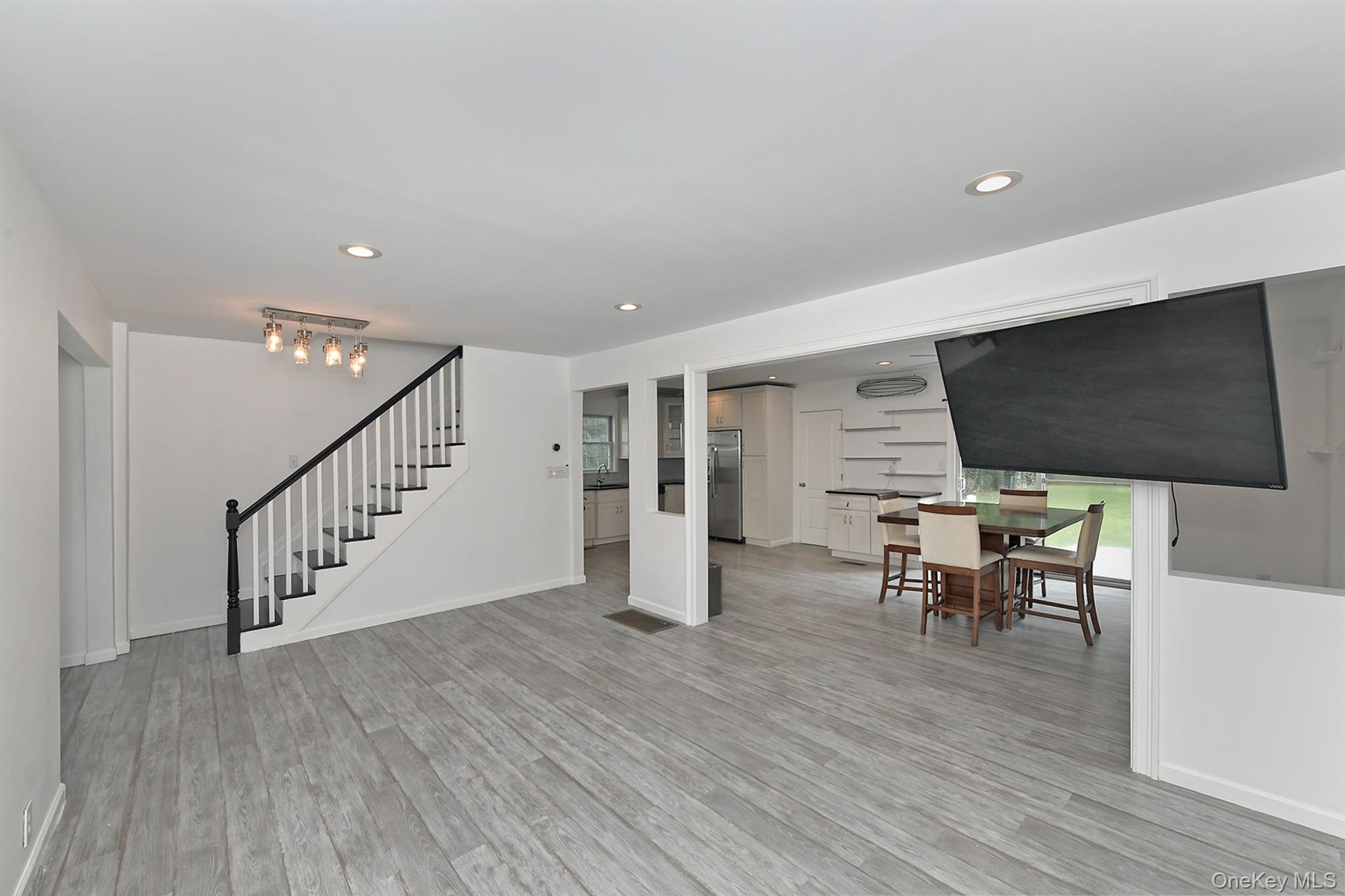 167 Rider Avenue Property Photo 5