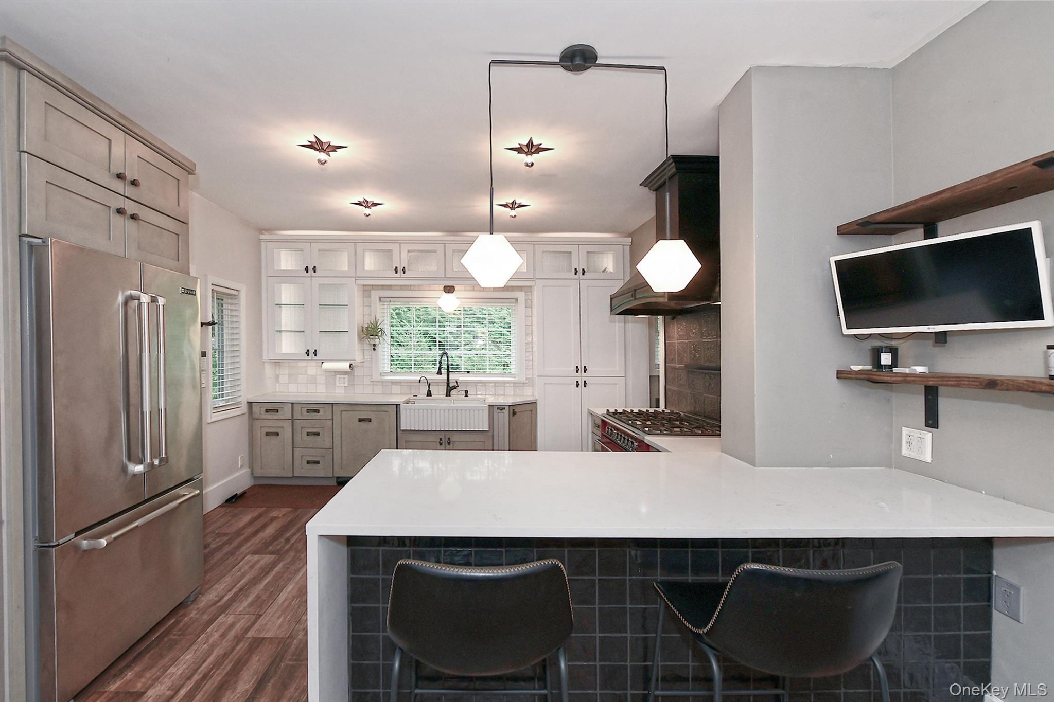 3 Beacon Hill Road Property Photo 12