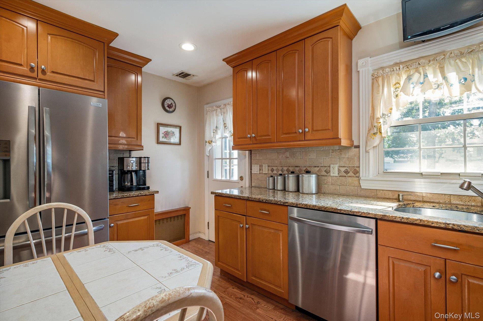 42 Sherman Avenue Property Photo 11