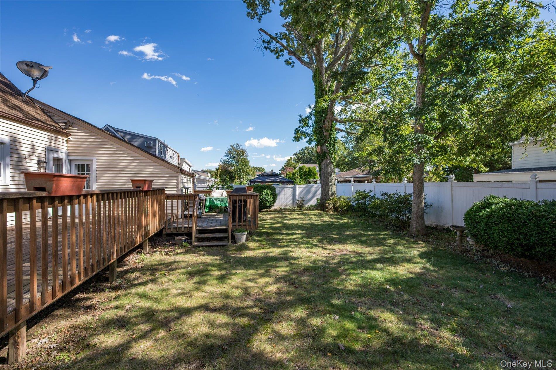 42 Sherman Avenue Property Photo 19
