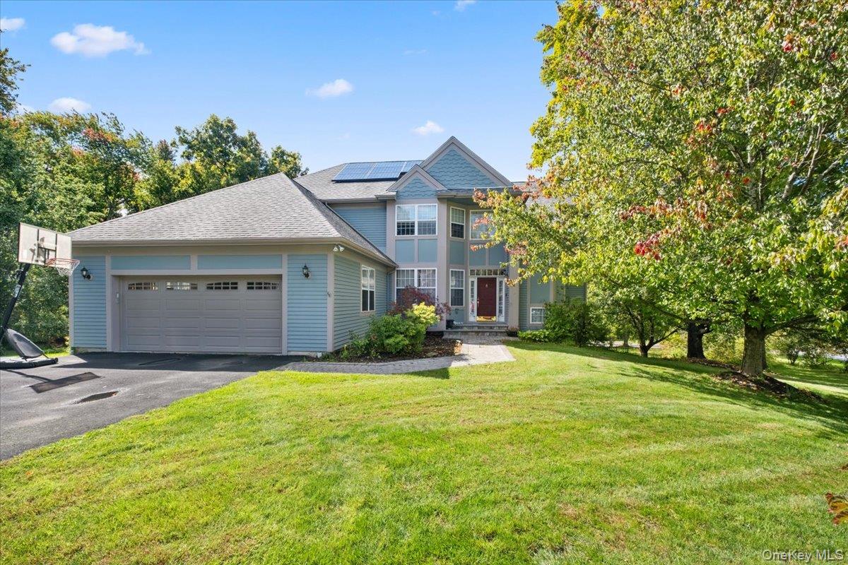 9 Bridle Way Property Photo 1