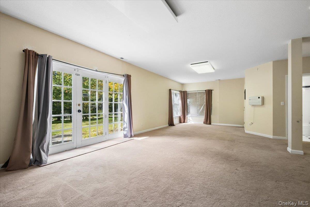 9 Bridle Way Property Photo 29