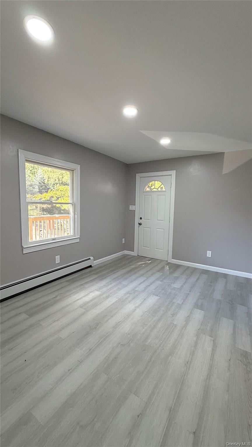 595 Saddle River Road Property Photo 4