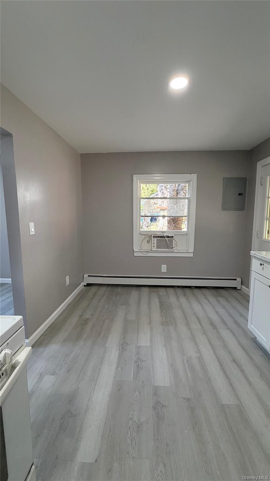 595 Saddle River Road Property Photo 11