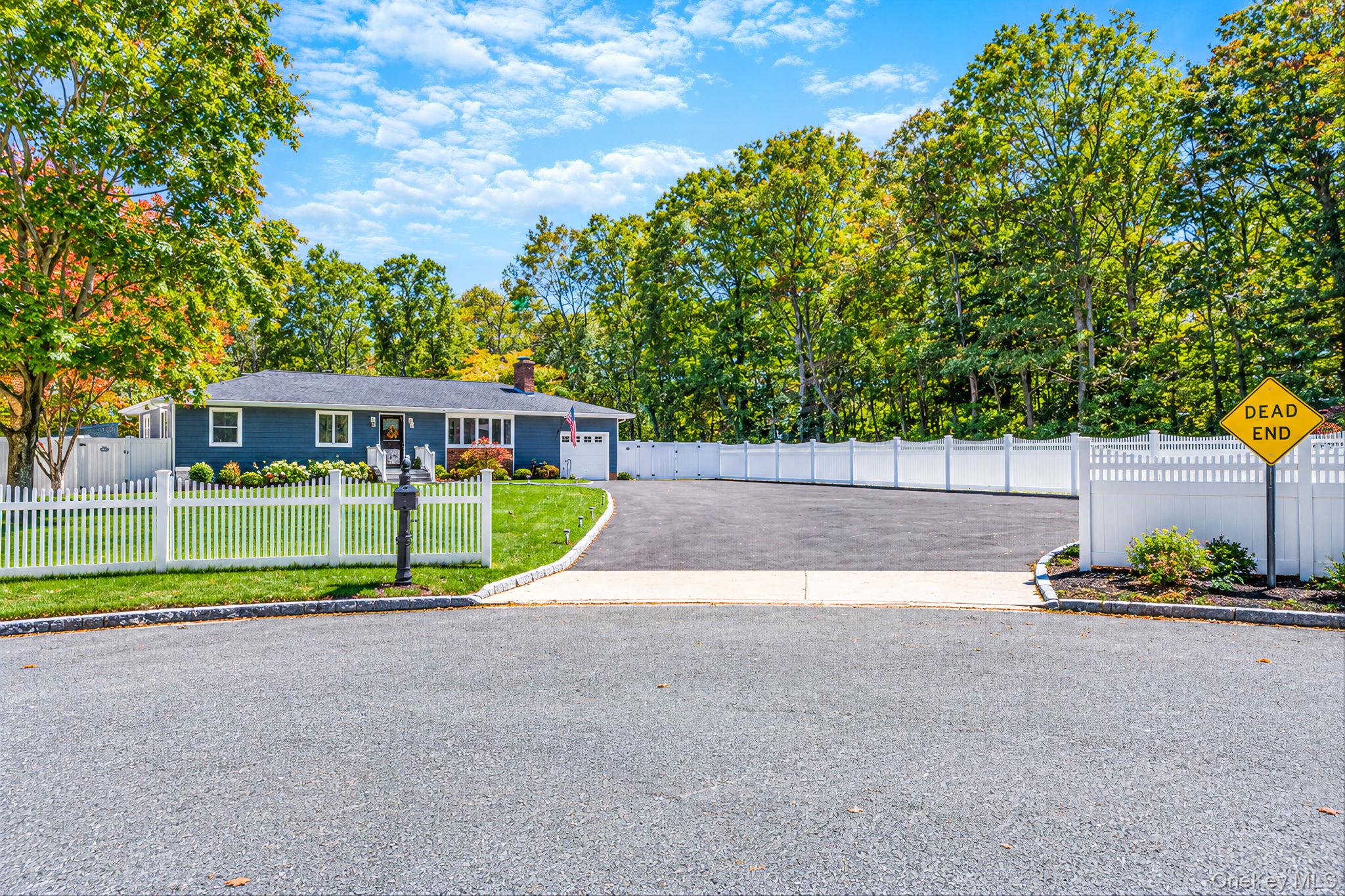 20 Danbury Avenue Property Photo 38