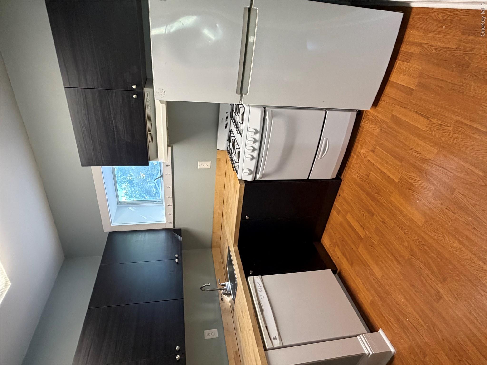 19 Wheeler Avenue Property Photo 1