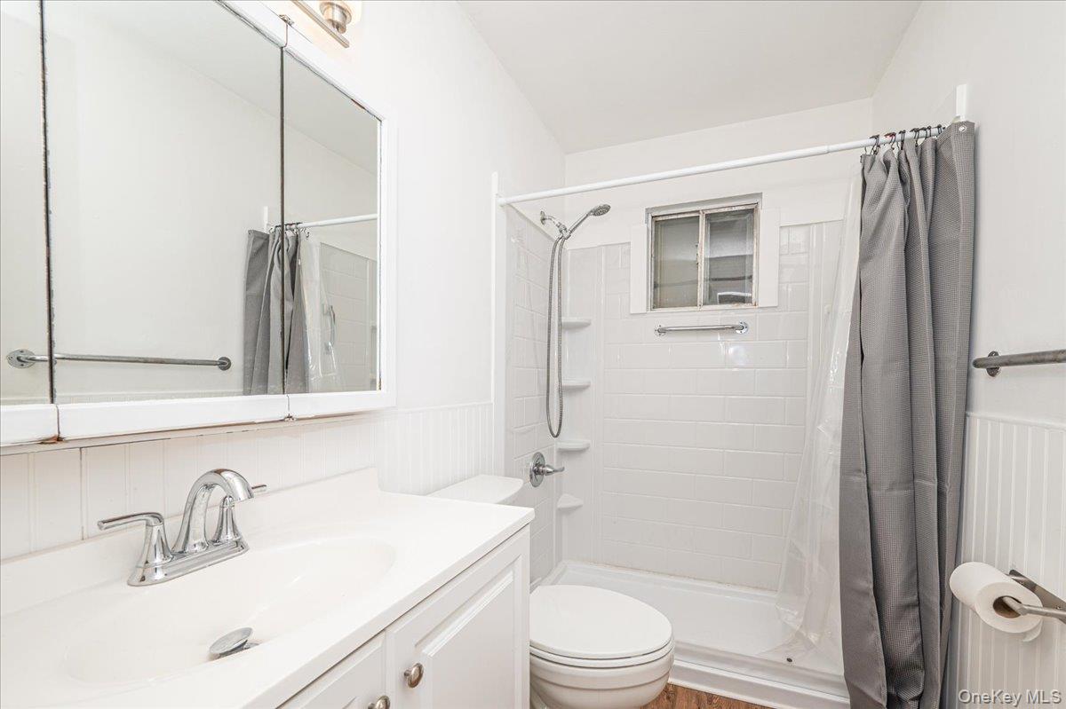 53 N 1st Property Photo 13