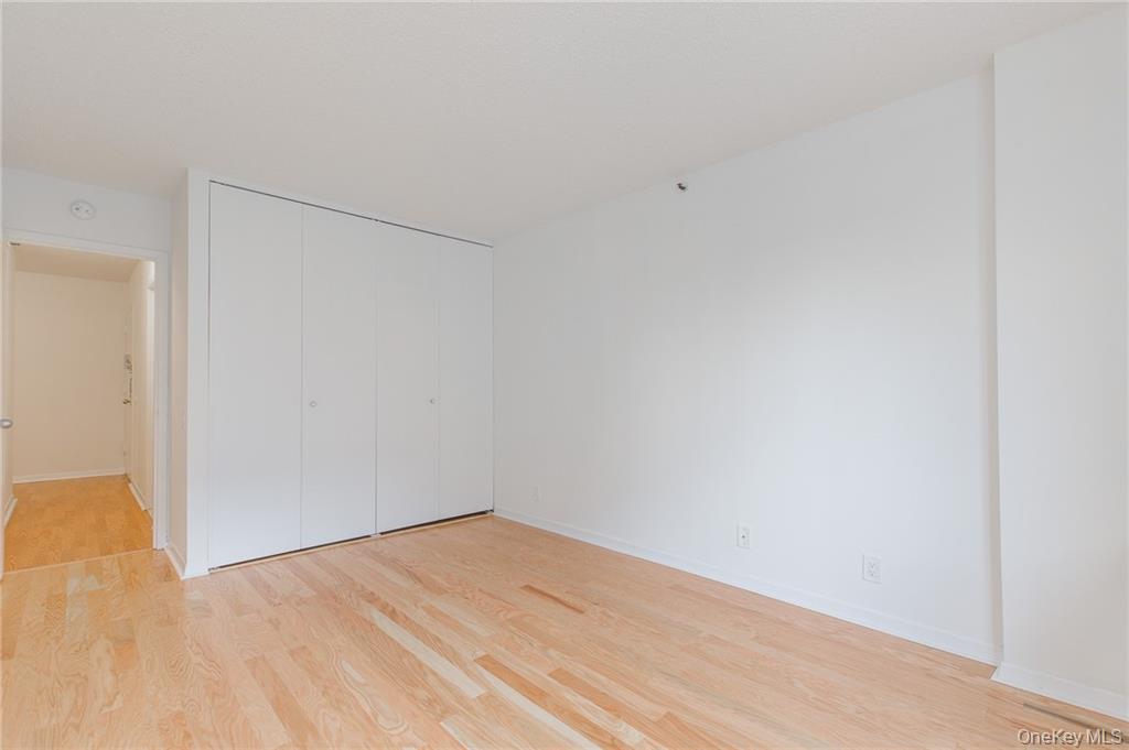 10 Cottage Place 7c Property Photo 16