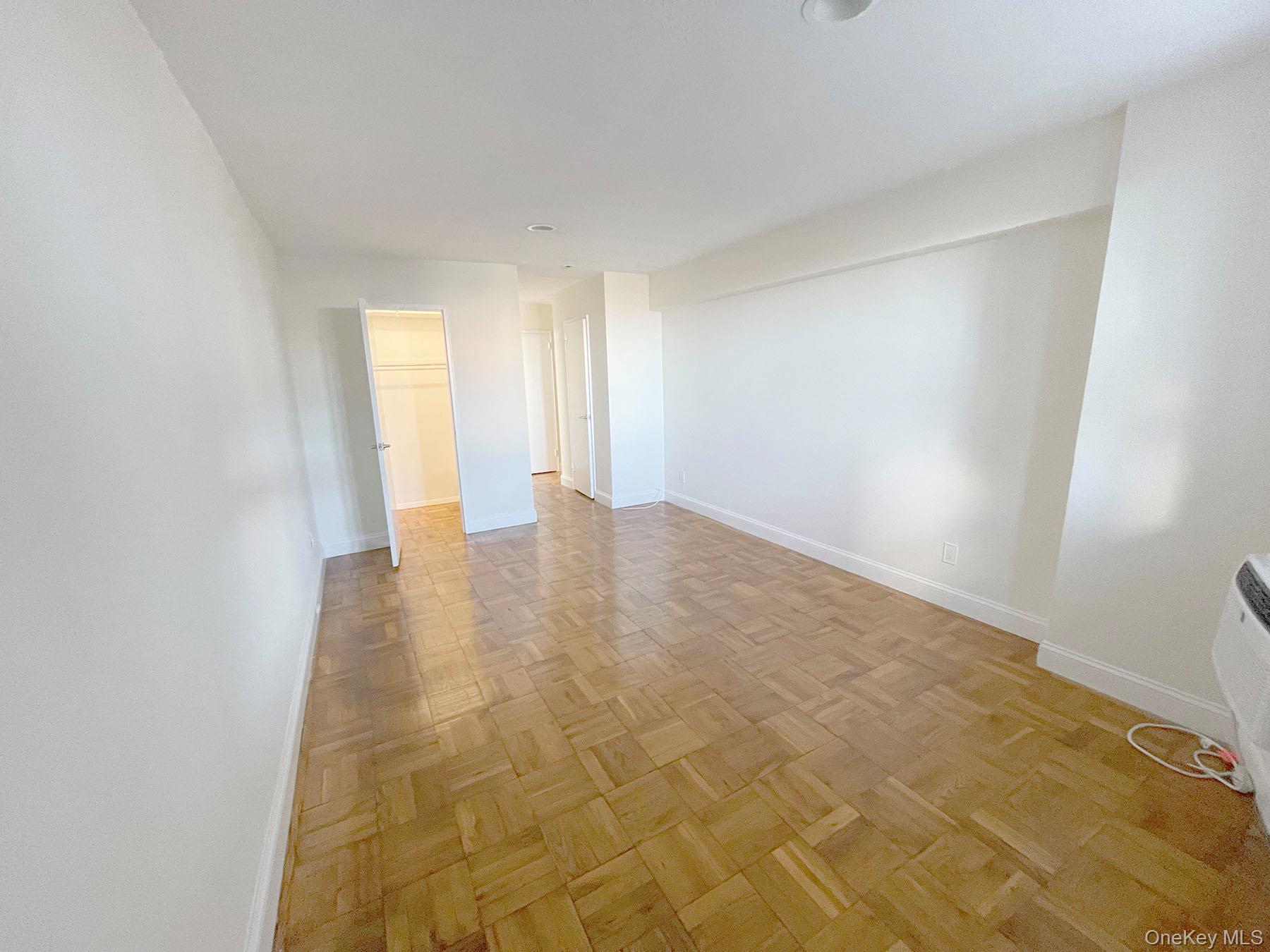 750 Shore Road 1h 2nd Flr Property Photo 10