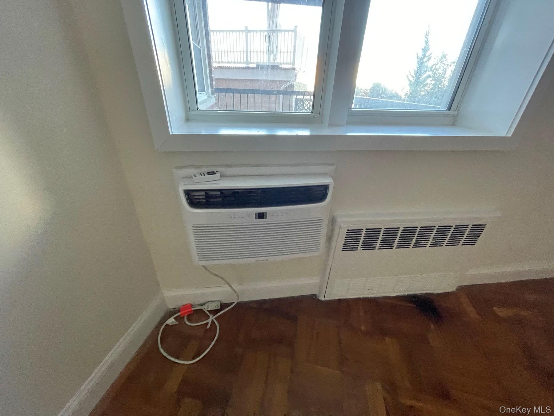 750 Shore Road 1h 2nd Flr Property Photo 13